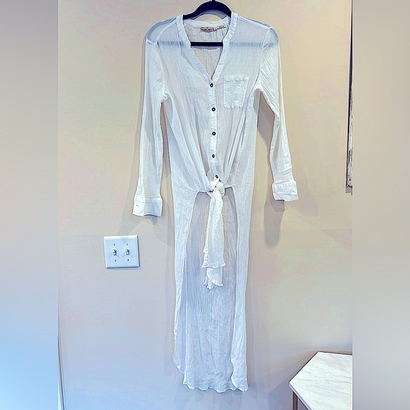 🔥Anthropologie Holding Horses White Button-Down Sleepwear Robe - Picture 1 of 6